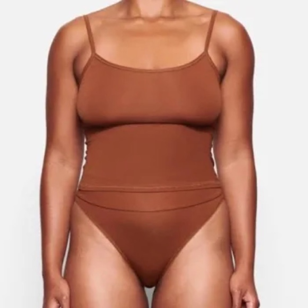 SKIMS SLEEP TANK NWT COLOR COPPER SIZE 2XL